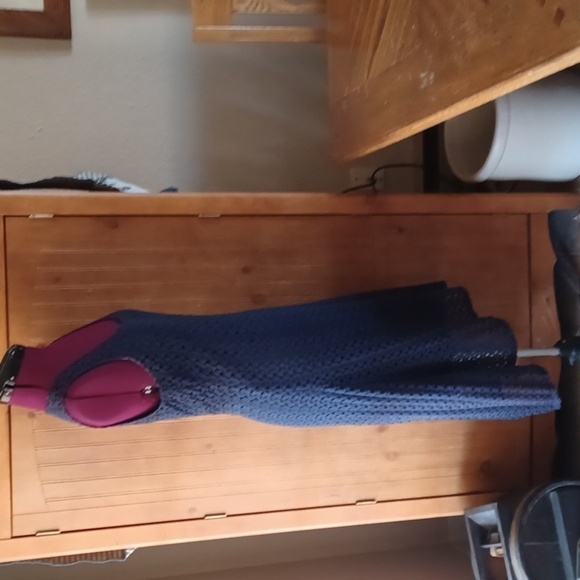 A U W SLEEVELESS CROCHETED HILO DRESS - Picture 6 of 8